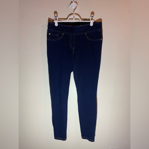 Woman’s ADX slims jeggings - Picture 1 of 4
